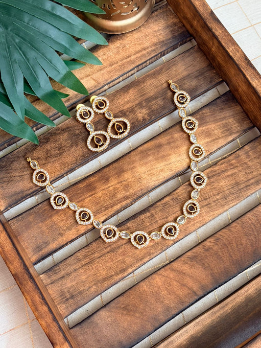 White Gem Necklace NNB169