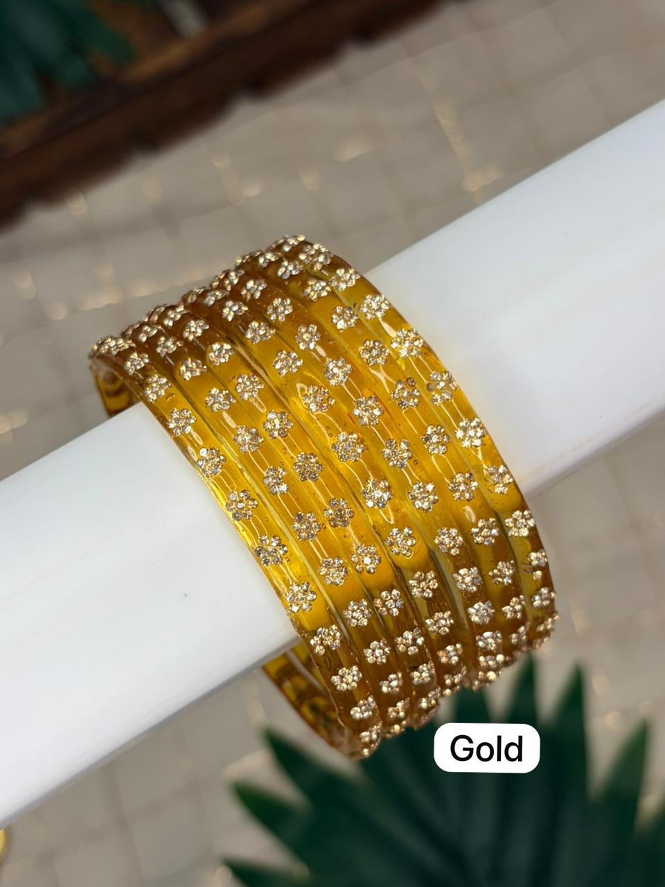 Riya Glass Bangles