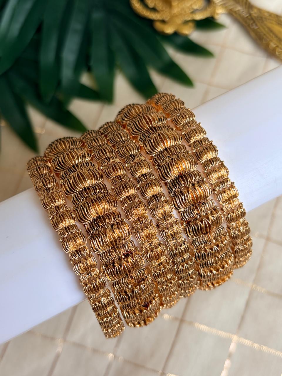 Thendral Metal Bangles MBNB84