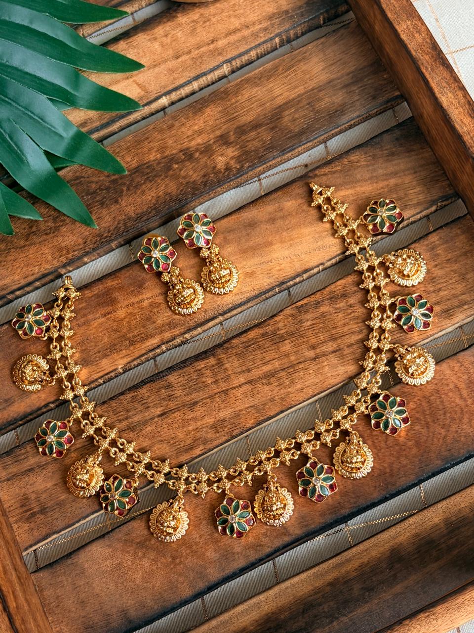 Purane Necklace NBNB208