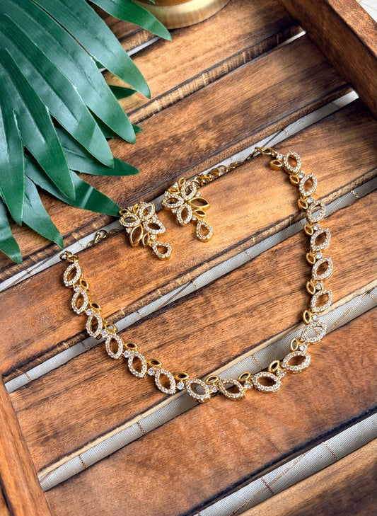 Dimond Replica Necklace NNB232