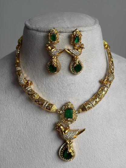 Parrot Necklace NNB242