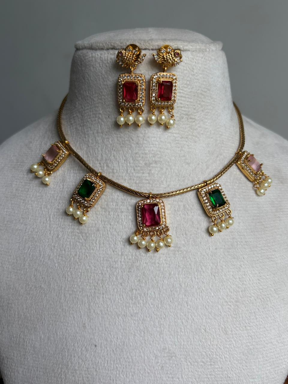 Palak Necklace NNB249