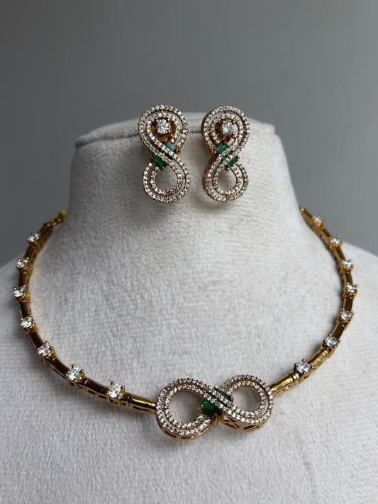 Infinity Bloom Necklace NNB59