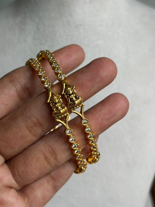 Lakshmi Metal Bangle MBNB109