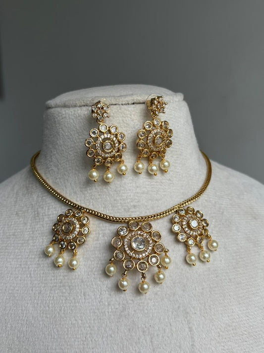White Stone Peral Necklace NNB253