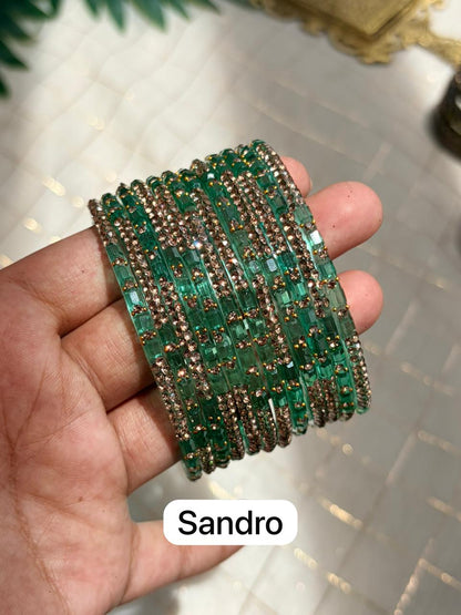 Anvi Glass Bangles