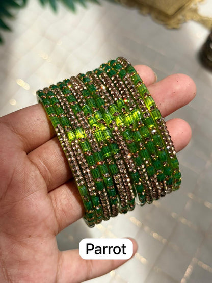 Anvi Glass Bangles
