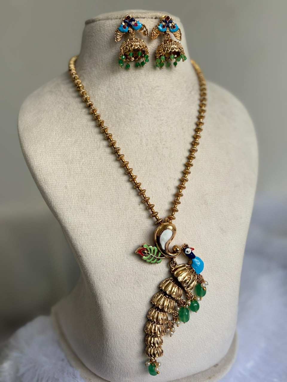 Traditional Peacock Necklace NNB277