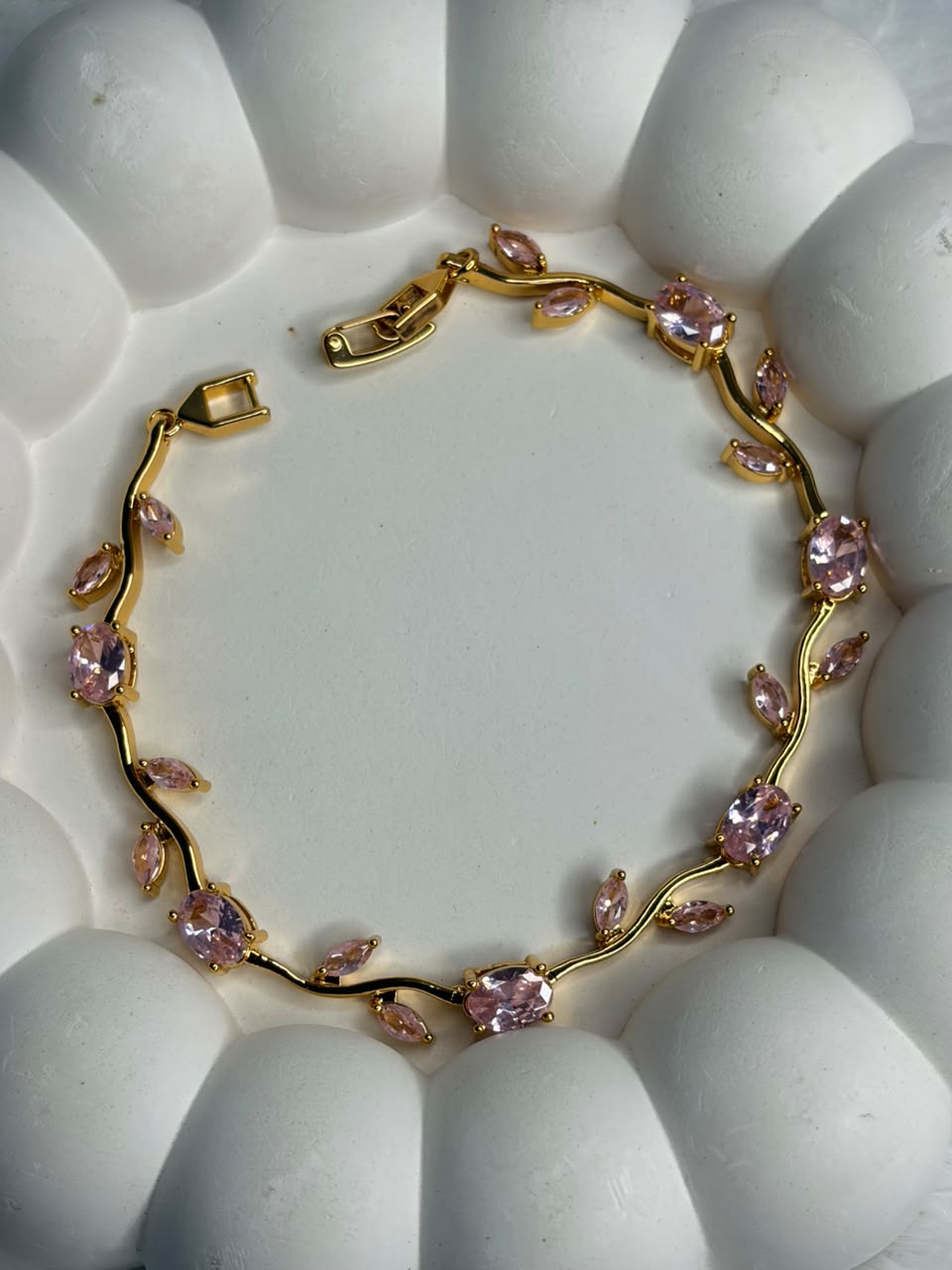 Tulip Bracelet ATBNJ77