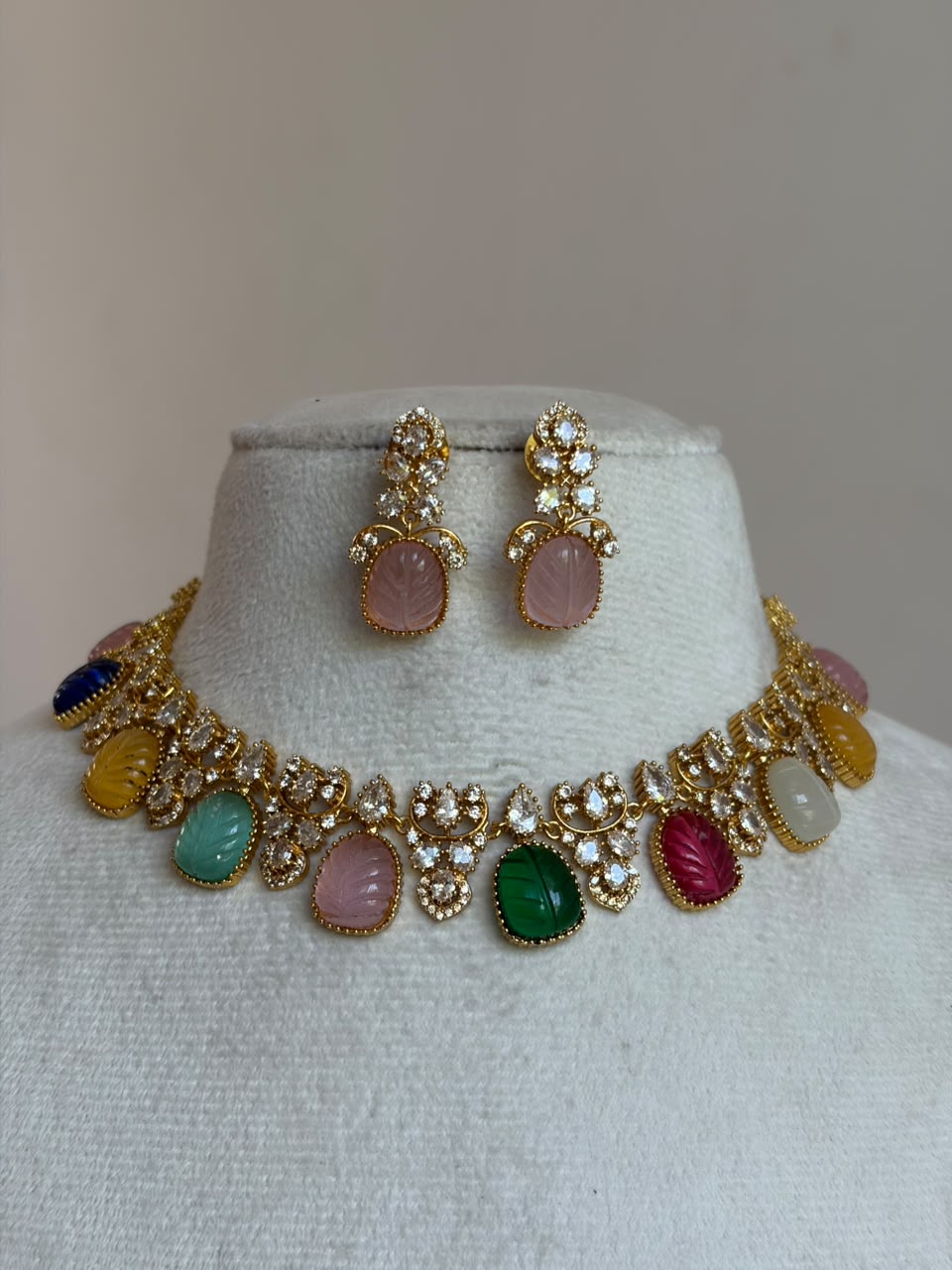 Multi colour Designer Necklace NNB164