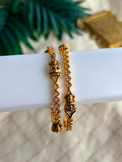 Lakshmi Metal Bangle MBNB109