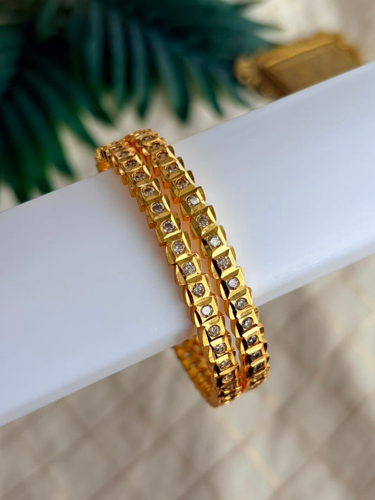 Aimpon Metal Bangles MBNB71