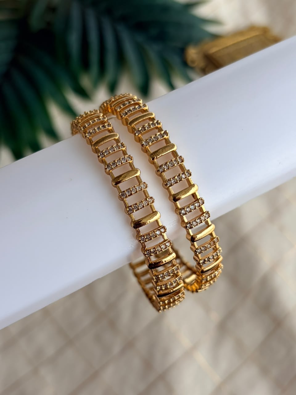 Victoria Metal Bangles MBNB39
