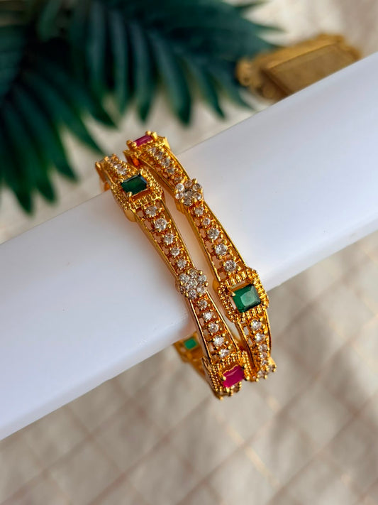 Akira Metal Bangles MBNB52