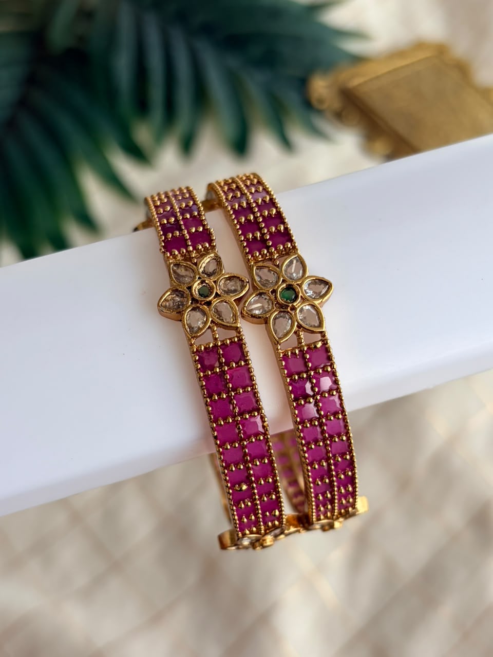 Kundan Metal Bangles MBNB43