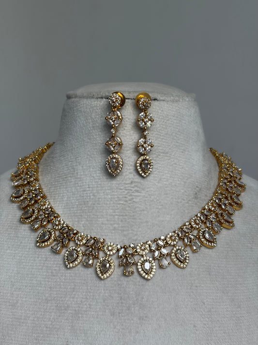 Crystal White Necklace NNB172