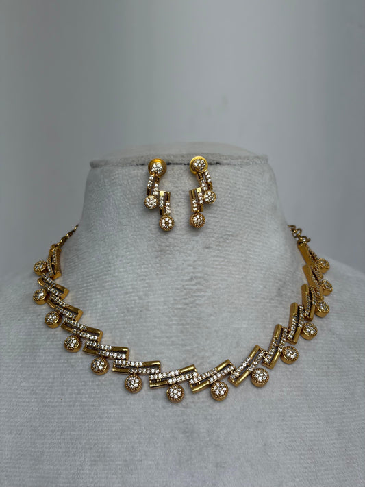Elegent Diamond Necklace NNB318
