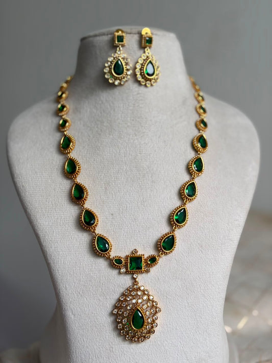 Vibrant Green Necklace NNB198