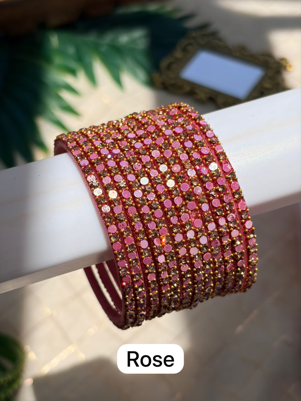 Minmini Glass Bangles