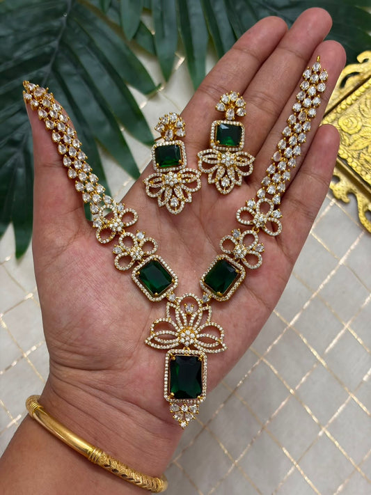 Green Stone with Diamond Flower Necklace NNB338
