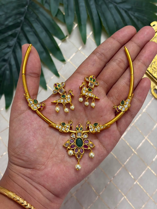 Halsi Necklace NNB347