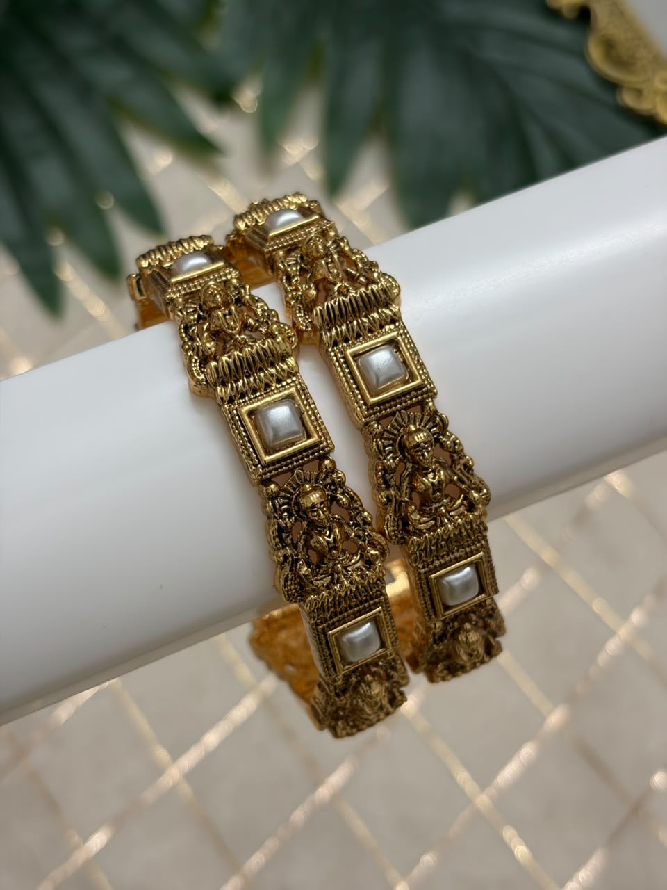 Lakshmi White Stone Metal Bangle MBNB159