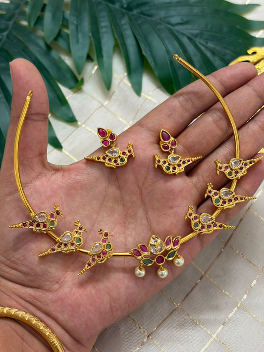 Lotus with Bird Necklace NNB349