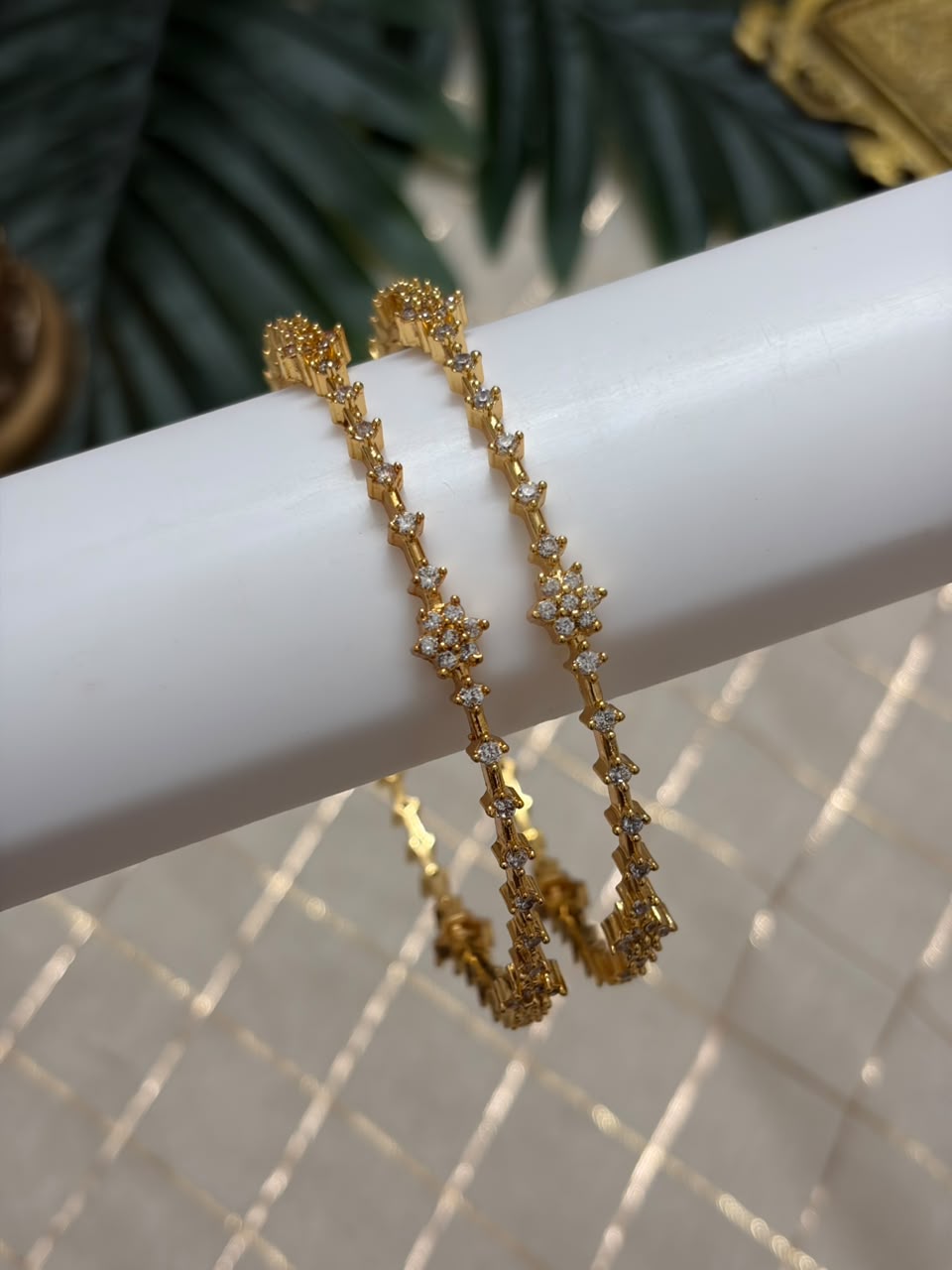 Floral Diamond Metal Bangle MBNB164