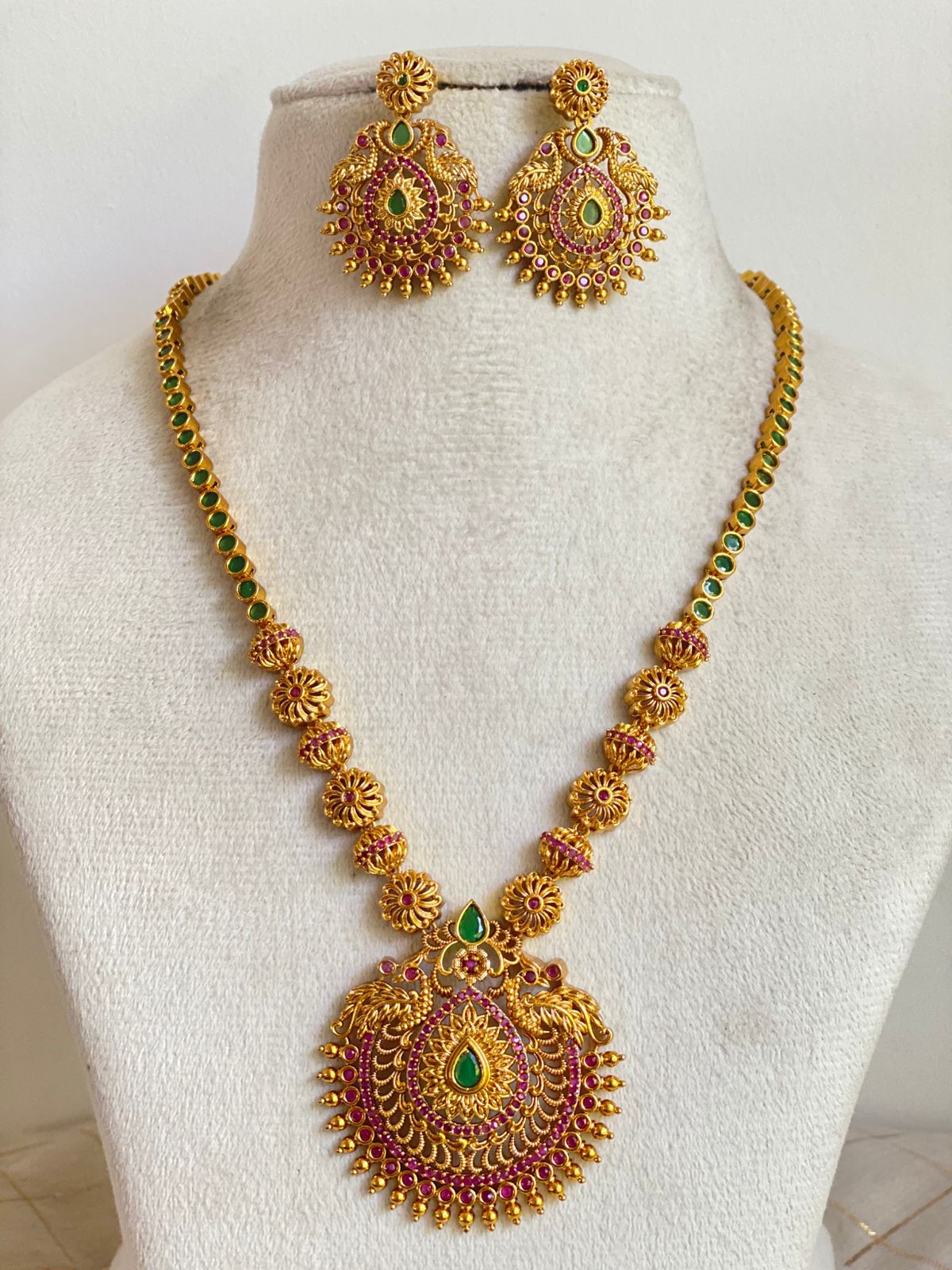 Antique Green Necklace NNB378