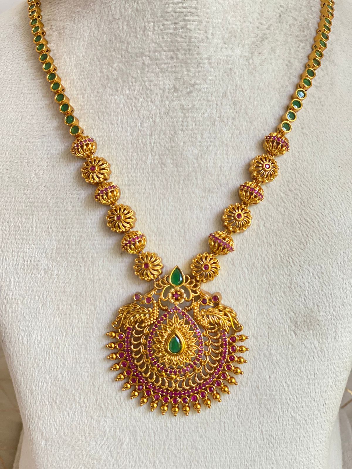 Antique Green Necklace NNB378