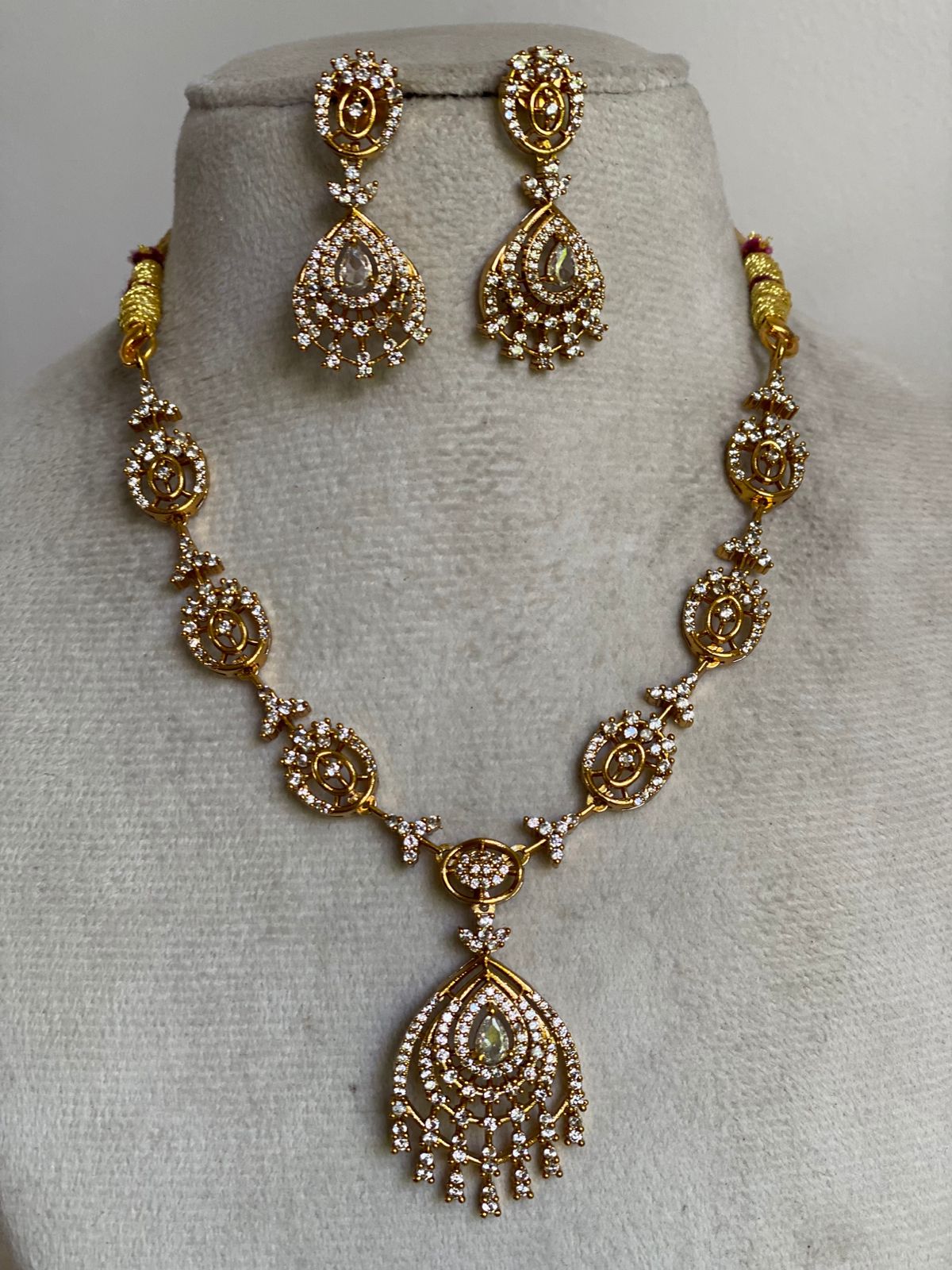 Classic Stone Necklace NNB380