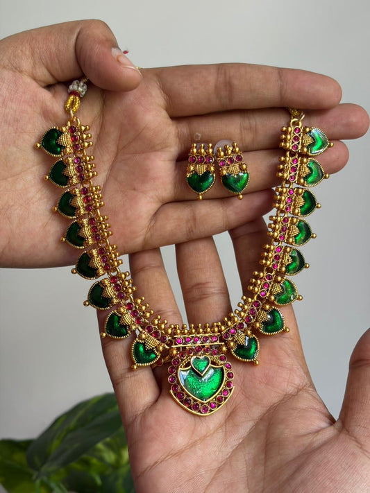Choker Green Necklace NNB360