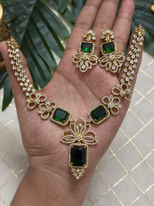 Green Stone with Diamond Flower Necklace NNB338