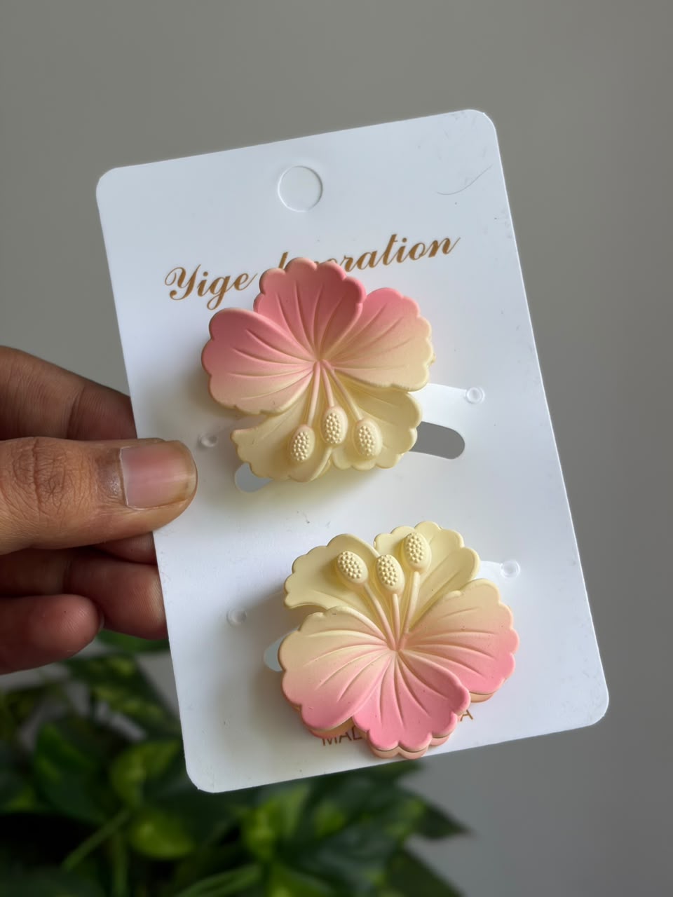 Floral Hibiscus Clutch