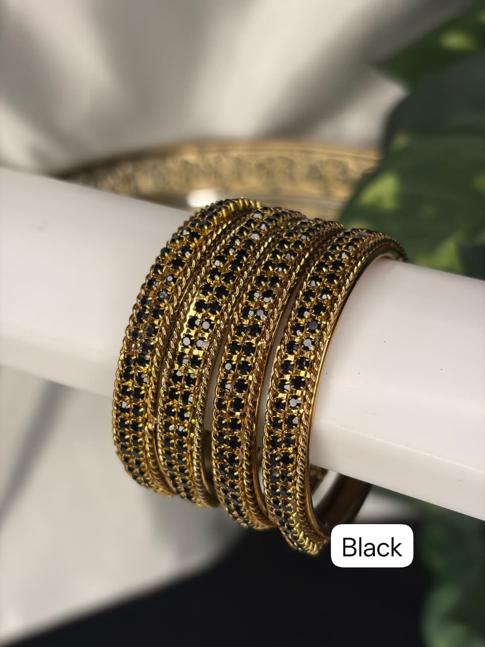 Yuna Kids Metal Bangles