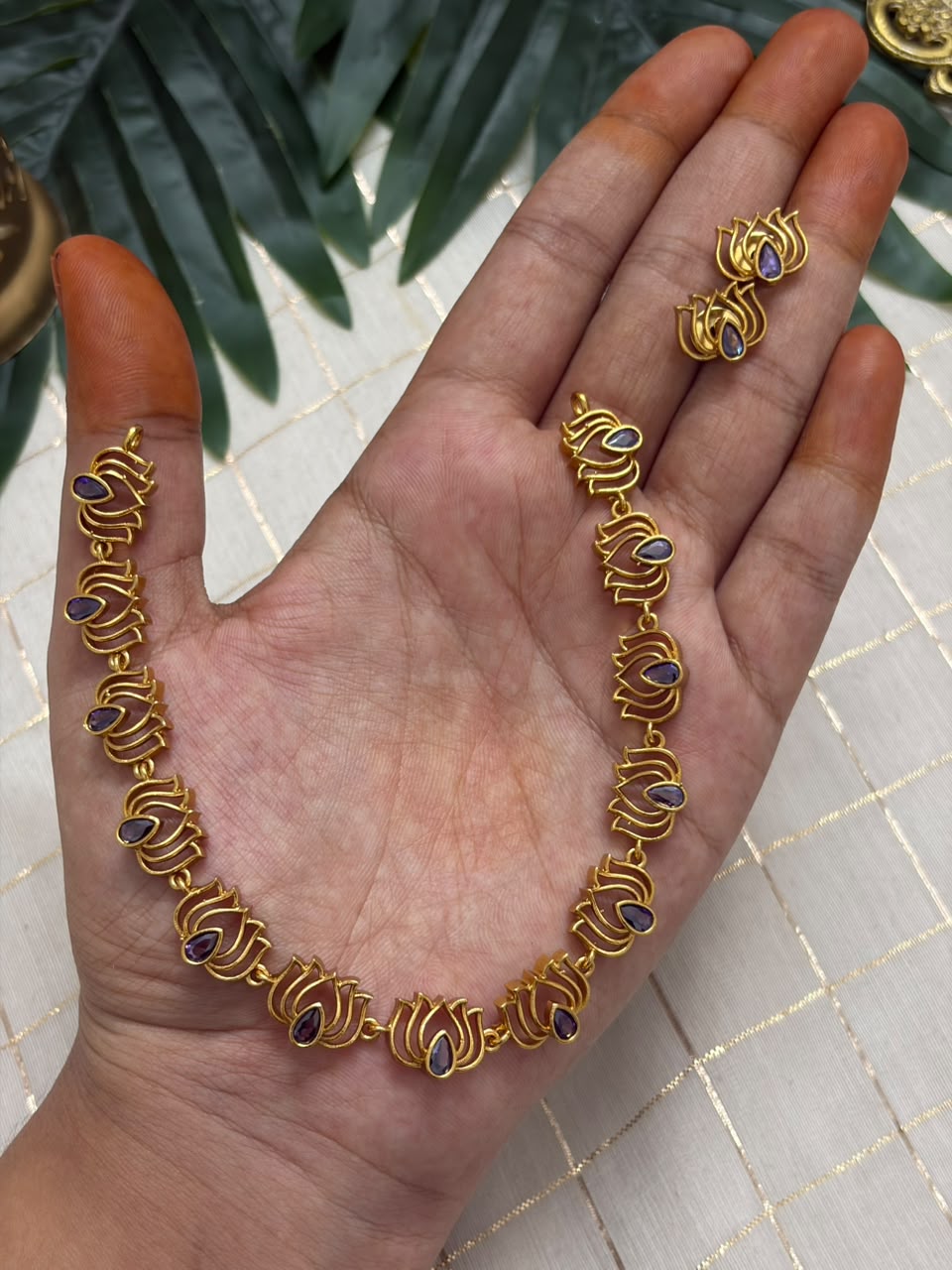 Purple Lotus Necklace NNB428