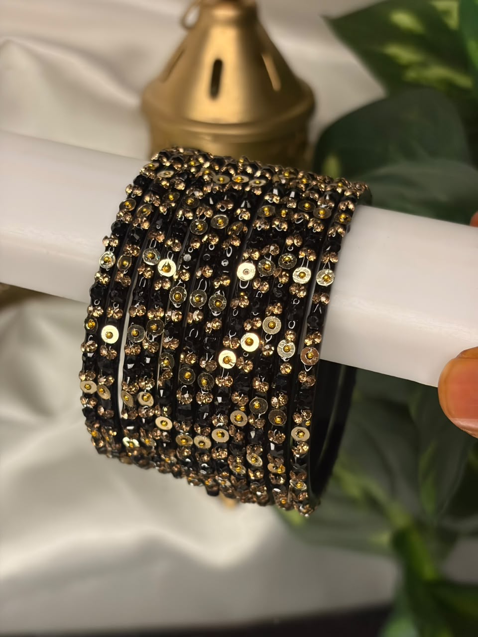 Dazzel Glass Bangles