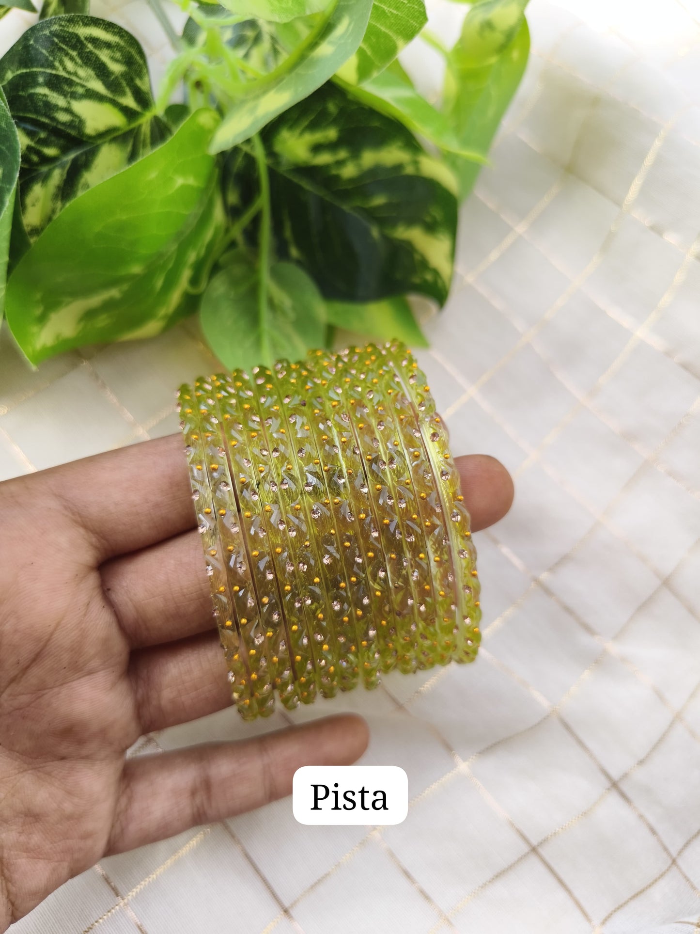 Anvi (6 bangles)