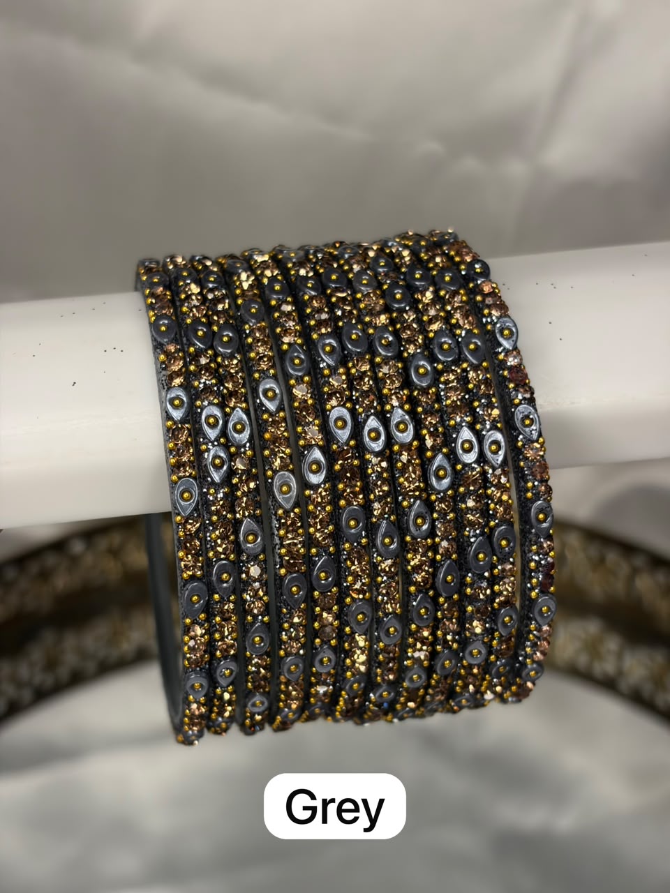 Varaha Glass  Bangles