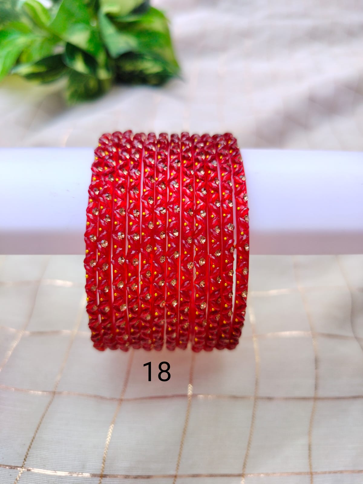 Anvi glass bangles