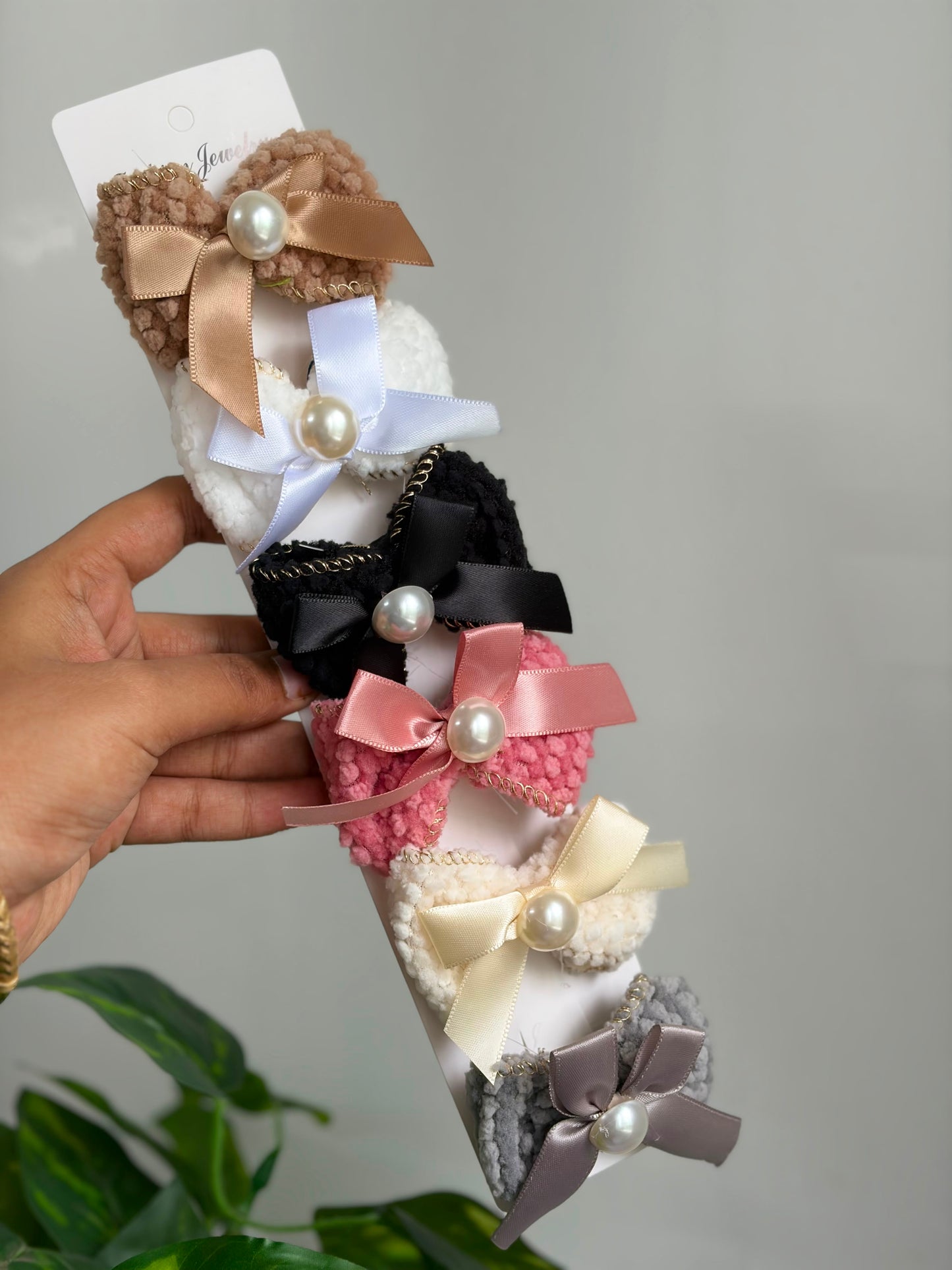 Bow Clip