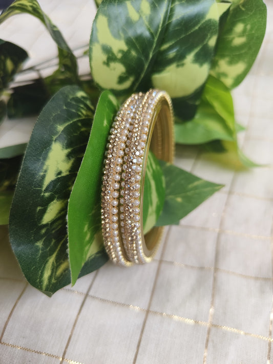 Border Bangles BBNB09