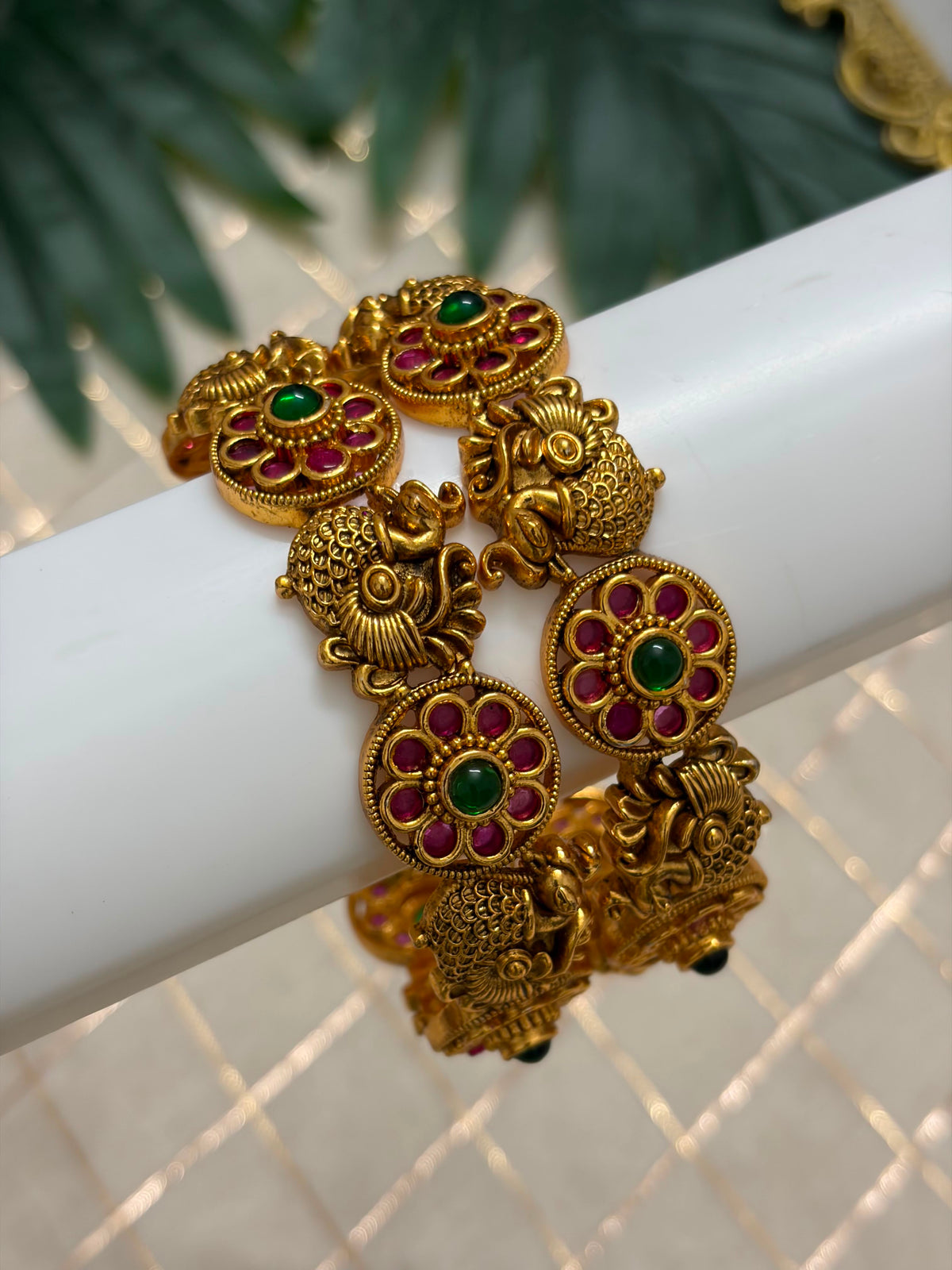 Mayura Metal Bangle MBNB112