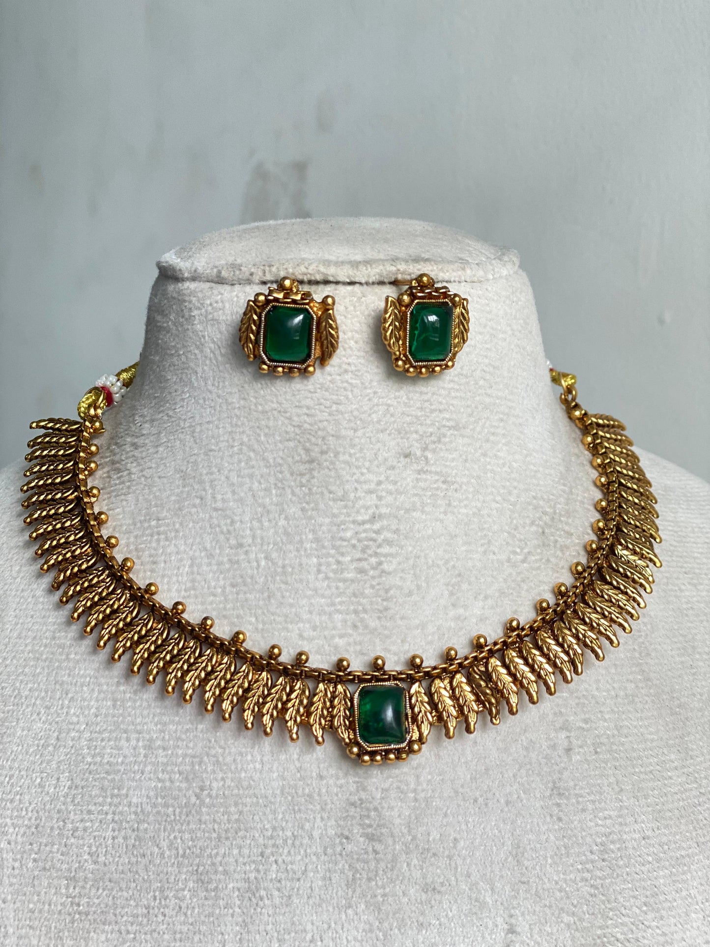Mullai Necklace NNB359