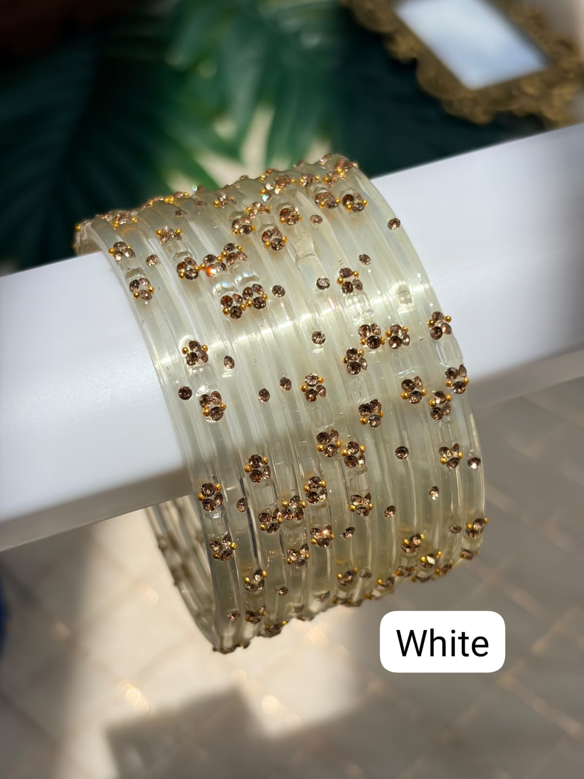Luna  Glass Bangles