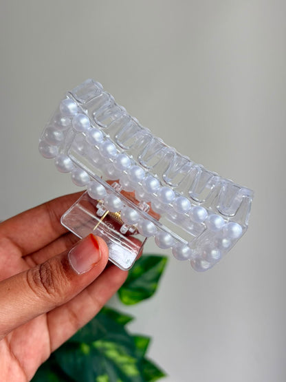 Pearl Clutch